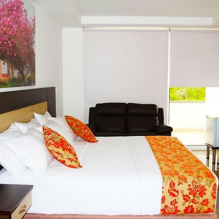 Hotel Anamela Mani ภายนอก รูปภาพ