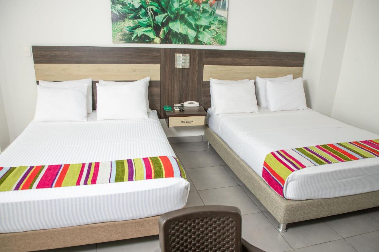 Hotel Anamela Mani ภายนอก รูปภาพ