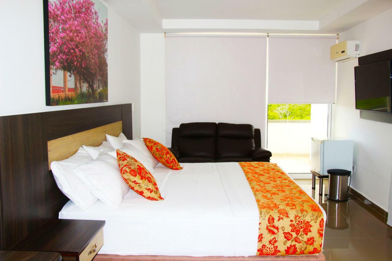 Hotel Anamela Mani ภายนอก รูปภาพ